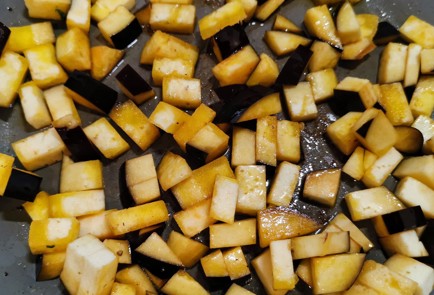 Фото шага рецепта Овощной салат с баклажанами 173711 шаг 2  