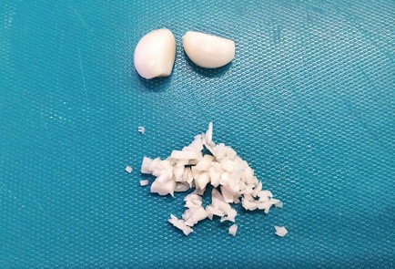 Фото шага рецепта Овощной салат с льняным маслом 140176 шаг 12  