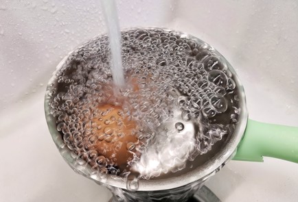 Фото шага рецепта Овощной салат с льняным маслом 140176 шаг 17  