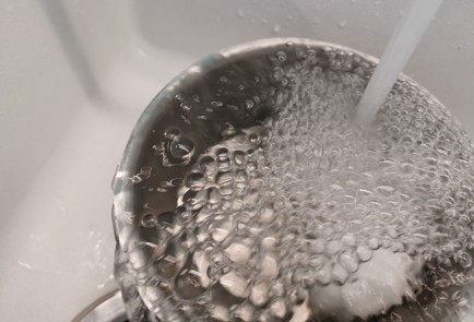 Фото шага рецепта Овощной салат с тунцом 186544 шаг 1  