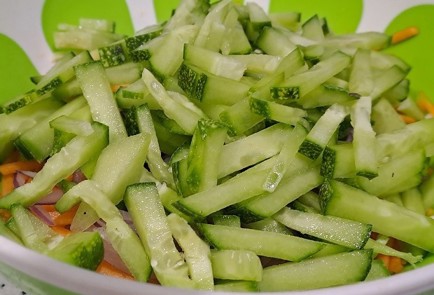 Фото шага рецепта Овощной салат с тыквой брынзой и лимонным соком 190408 шаг 5  