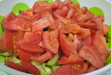 Фото шага рецепта Овощной салат с тыквой брынзой и лимонным соком 190408 шаг 6  