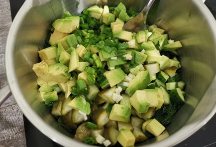 Фото шага рецепта Овощной салат с яйцами 186397 шаг 10  