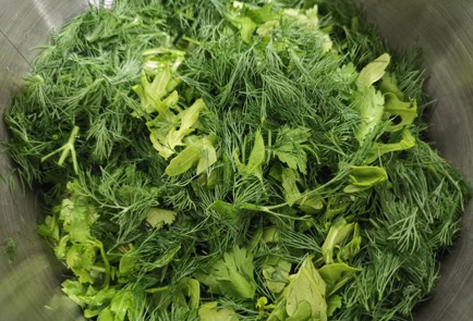 Фото шага рецепта Овощной салат с яйцами 186397 шаг 4  