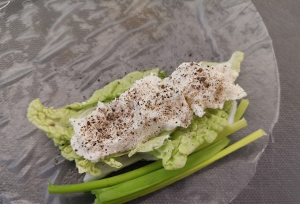 Фото шага рецепта Овощной спрингролл 188434 шаг 8