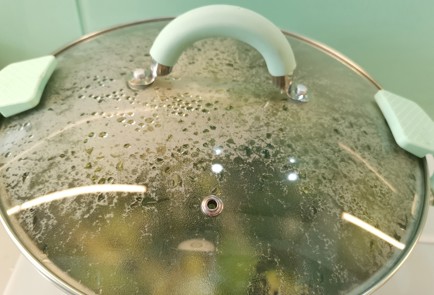 Фото шага рецепта Овощной суп с цыпленком корнишон 175910 шаг 11  