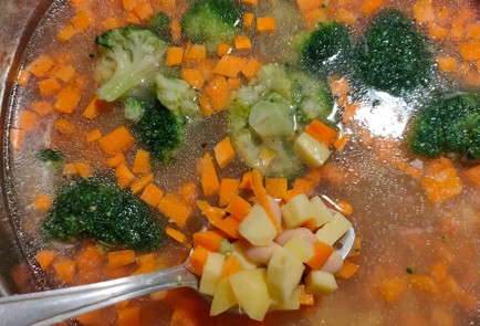 Фото шага рецепта Овощной суп с фасолью 175322 шаг 11  