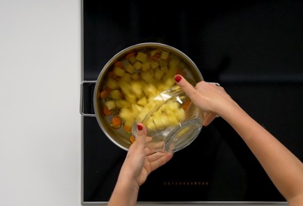 Фото шага рецепта Овощной суп 151423 шаг 7  