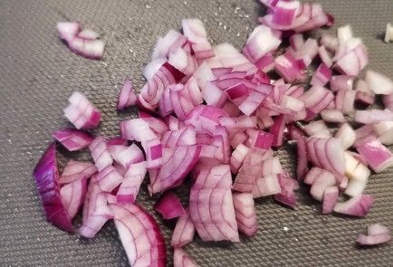 Фото шага рецепта Овощной салат с песто и домашним майонезом 152235 шаг 3  