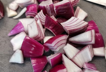 Фото шага рецепта Овощное рагу с луком и чесноком 152567 шаг 2  