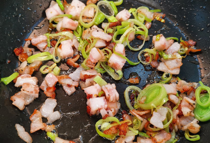 Фото шага рецепта Овощное рагу с перепелиными яйцами 151972 шаг 3  