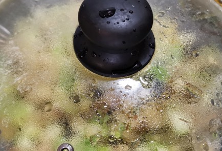 Фото шага рецепта Овощное рагу со сметаной и приправой сумах 152336 шаг 3  