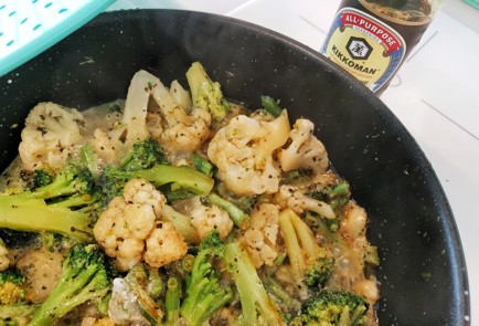 Фото шага рецепта Овощное рагу в соевом соусе с пармезаном 150982 шаг 10  