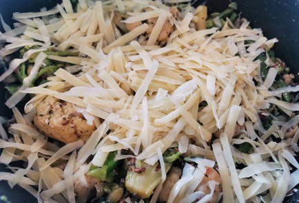 Фото шага рецепта Овощное рагу в соевом соусе с пармезаном 150982 шаг 12  