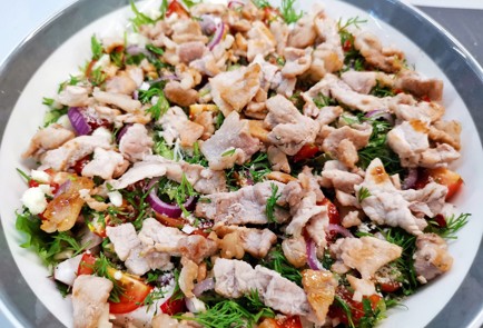 Фото шага рецепта Овощной салат с беконом и пармезаном 140714 шаг 19  