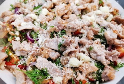 Фото шага рецепта Овощной салат с беконом и пармезаном 140714 шаг 20  