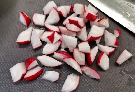 Фото шага рецепта Овощной салат с беконом и пармезаном 140714 шаг 3  