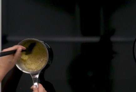 Фото шага рецепта Овсяная каша в пароварке с карамелизованными фруктами 151293 шаг 5  