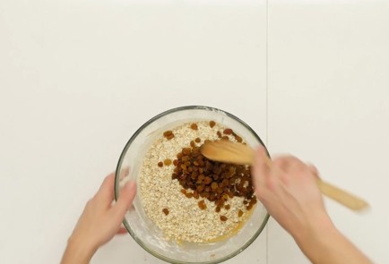 Фото шага рецепта Овсяное печенье 126120 шаг 6  