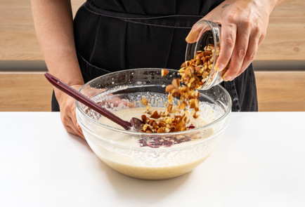 Фото шага рецепта Овсяные маффины из кислого молока с вишней 189638 шаг 9  