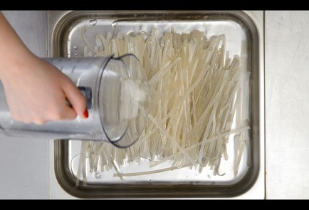 Фото шага рецепта Классический падтай 50330 шаг 1  