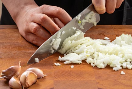 Фото шага рецепта Паэлья из булгура с морепродуктами 176025 шаг 3  