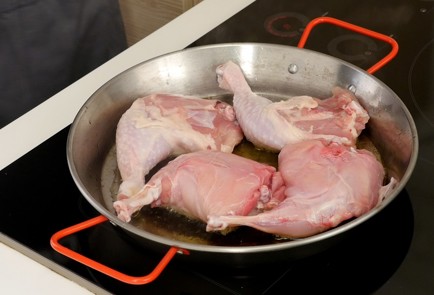 Фото шага рецепта Паэлья с кроликом 125568 шаг 3  