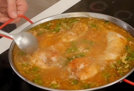 Фото шага рецепта Паэлья с кроликом 125568 шаг 9  