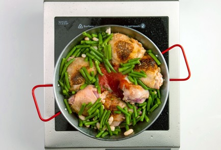 Фото шага рецепта Паэлья Валенсиана 57706 шаг 2  