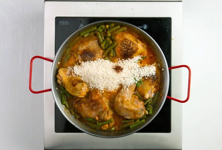 Фото шага рецепта Паэлья Валенсиана 57706 шаг 3  