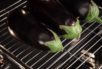 Фото шага рецепта Паленые баклажаны 47460 шаг 1  