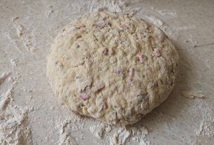 Фото шага рецепта Палочки с ветчиной и сыром на сковороде 189083 шаг 10  