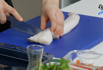 Фото шага рецепта Палтус с авокадо и сливочным терияки 136775 шаг 5  