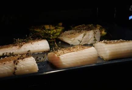 Фото шага рецепта Палтус с авокадо и сливочным терияки 136775 шаг 6  