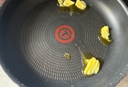 Фото шага рецепта Палтус в сметанном соусе 190039 шаг 3  