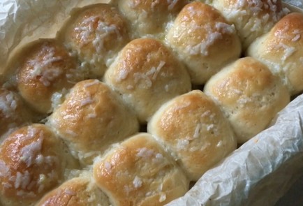 Фото шага рецепта Пампушки с чесноком 174350 шаг 15  