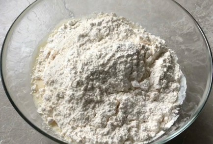 Фото шага рецепта Пампушки с чесноком 174350 шаг 6  