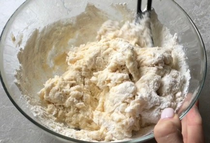 Фото шага рецепта Пампушки с чесноком 174350 шаг 7  