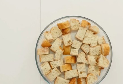 Фото шага рецепта Овощной салат панцанелла 93294 шаг 3  