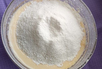 Фото шага рецепта Панкейки с клубничным соусом 174080 шаг 8  