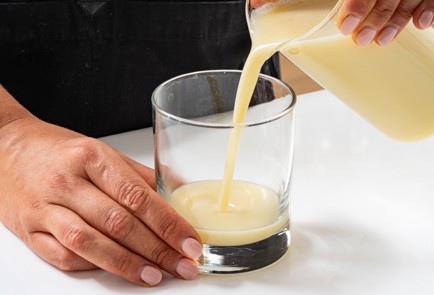 Фото шага рецепта Паннакотта с лавандой 186653 шаг 10  