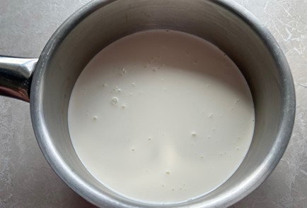 Фото шага рецепта Паннакотта с желе из маракуйи 174109 шаг 3  