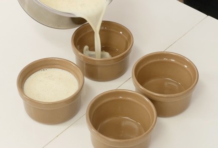 Фото шага рецепта Паннакотта 124981 шаг 9  