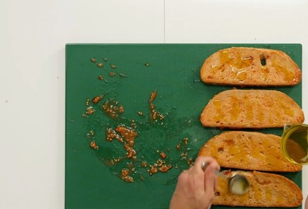 Фото шага рецепта Испанский бутерброд пантумака 93326 шаг 9  