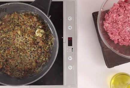 Фото шага рецепта Паппарделле болоньезе 17616 шаг 2