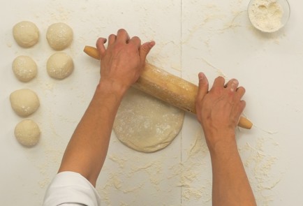 Фото шага рецепта Лепешка парата с картофелем 137198 шаг 8  