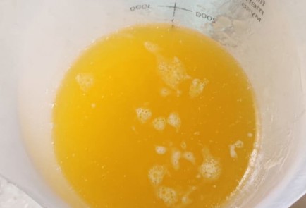 Фото шага рецепта Пасхальный кулич с творогом 173493 шаг 2