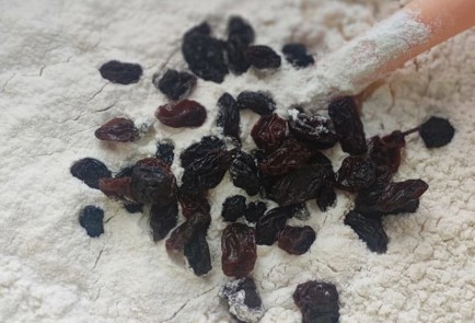 Фото шага рецепта Пасхальный кулич с творогом 173493 шаг 8