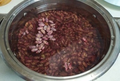 Фото шага рецепта Паштет из фасоли 189869 шаг 1  