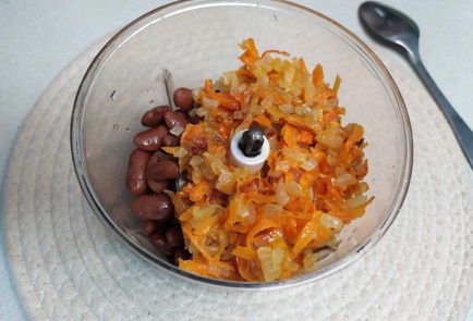 Фото шага рецепта Паштет из фасоли 189869 шаг 5  